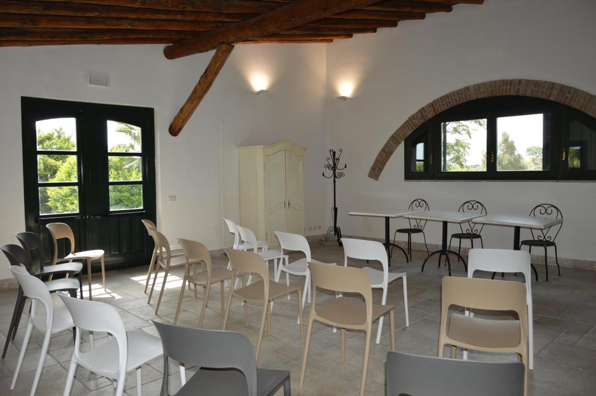 Antico Borgo Etneo Country Hotel Calatabiano Bagian luar foto