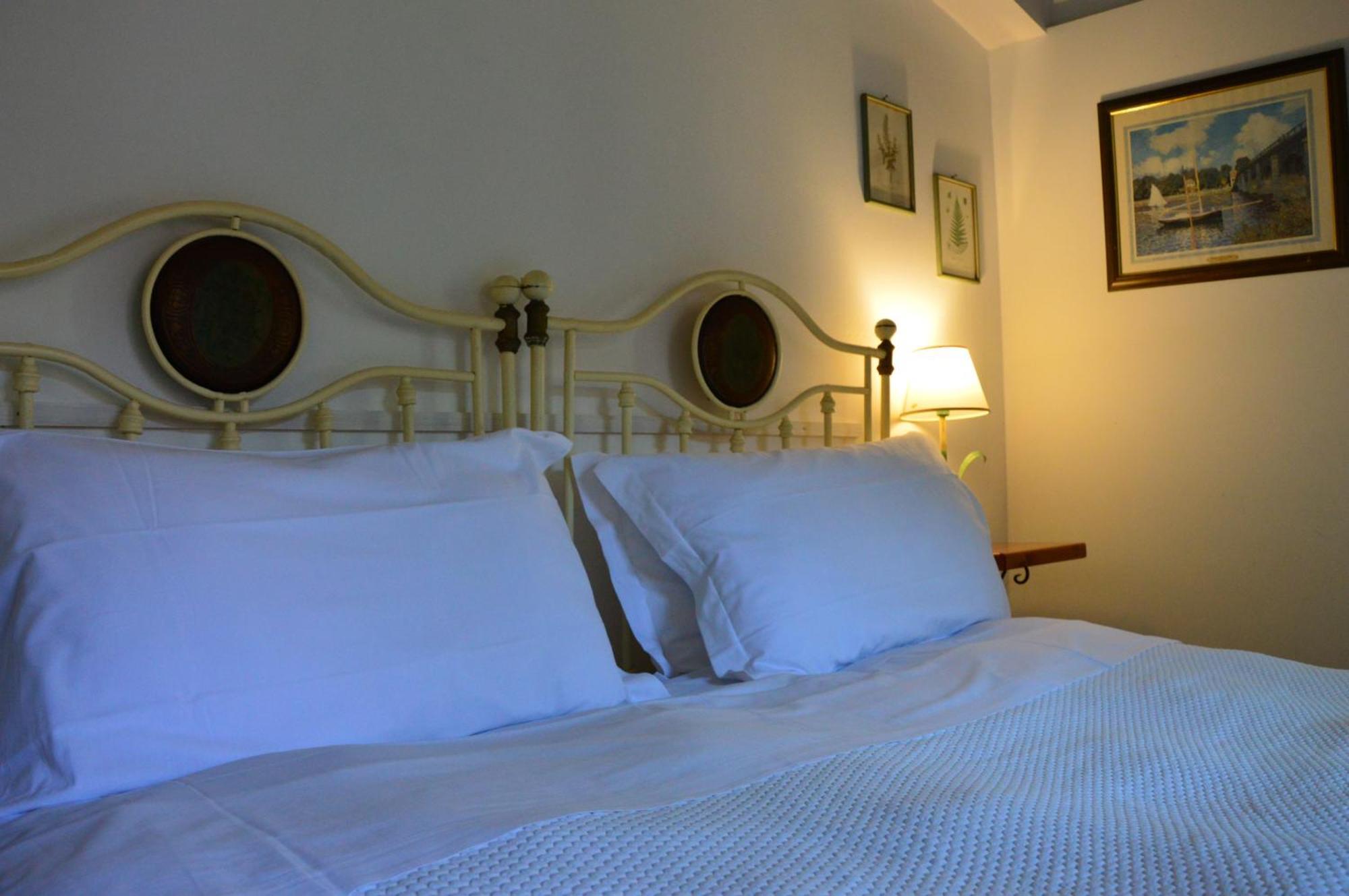 Antico Borgo Etneo Country Hotel Calatabiano Bagian luar foto