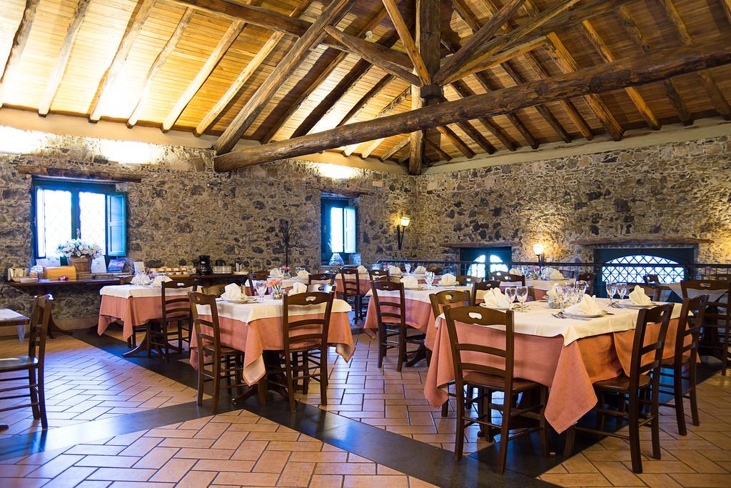 Antico Borgo Etneo Agriturismo Villa Calatabiano Bagian luar foto