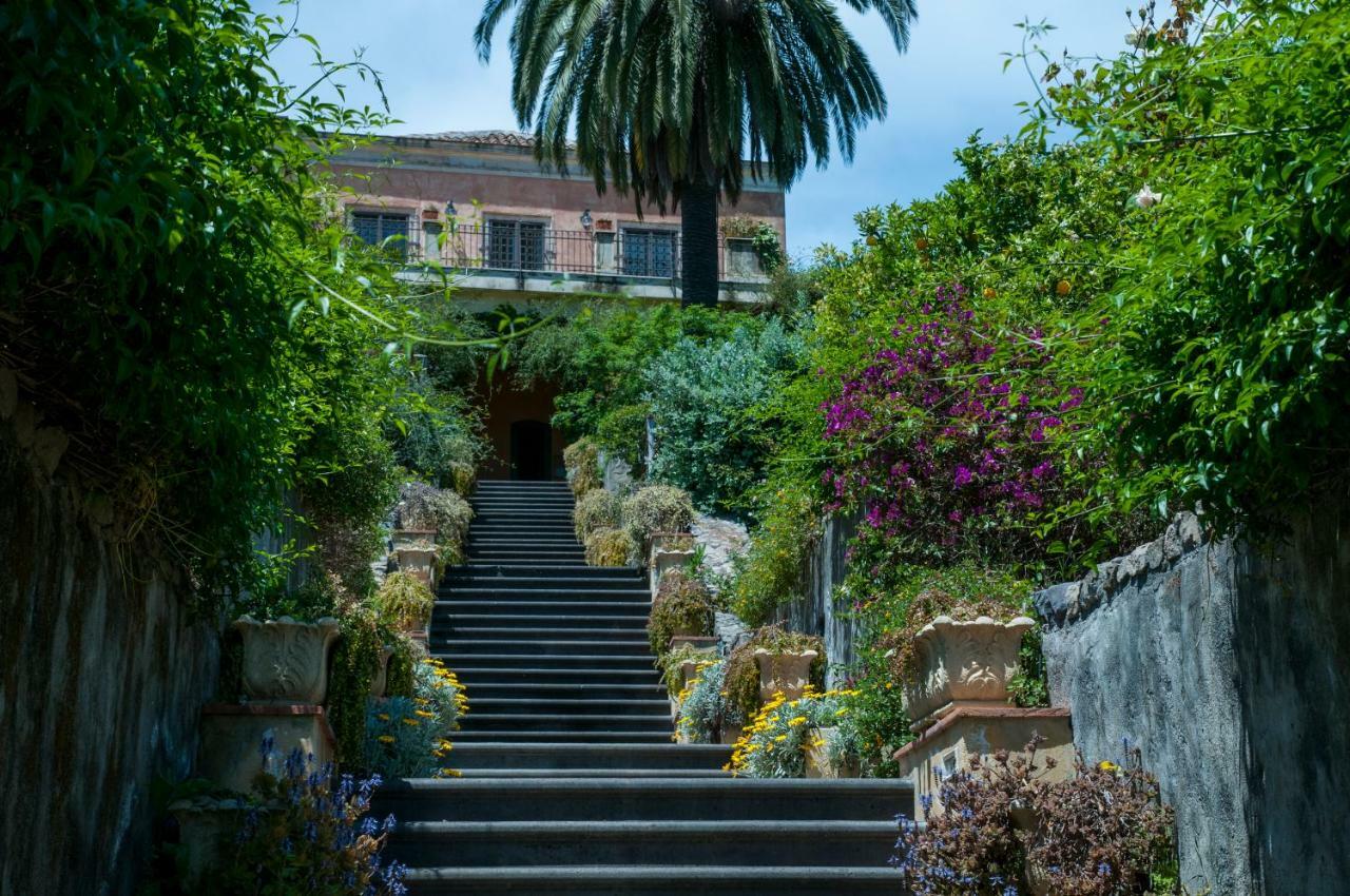 Antico Borgo Etneo Agriturismo Villa Calatabiano Bagian luar foto