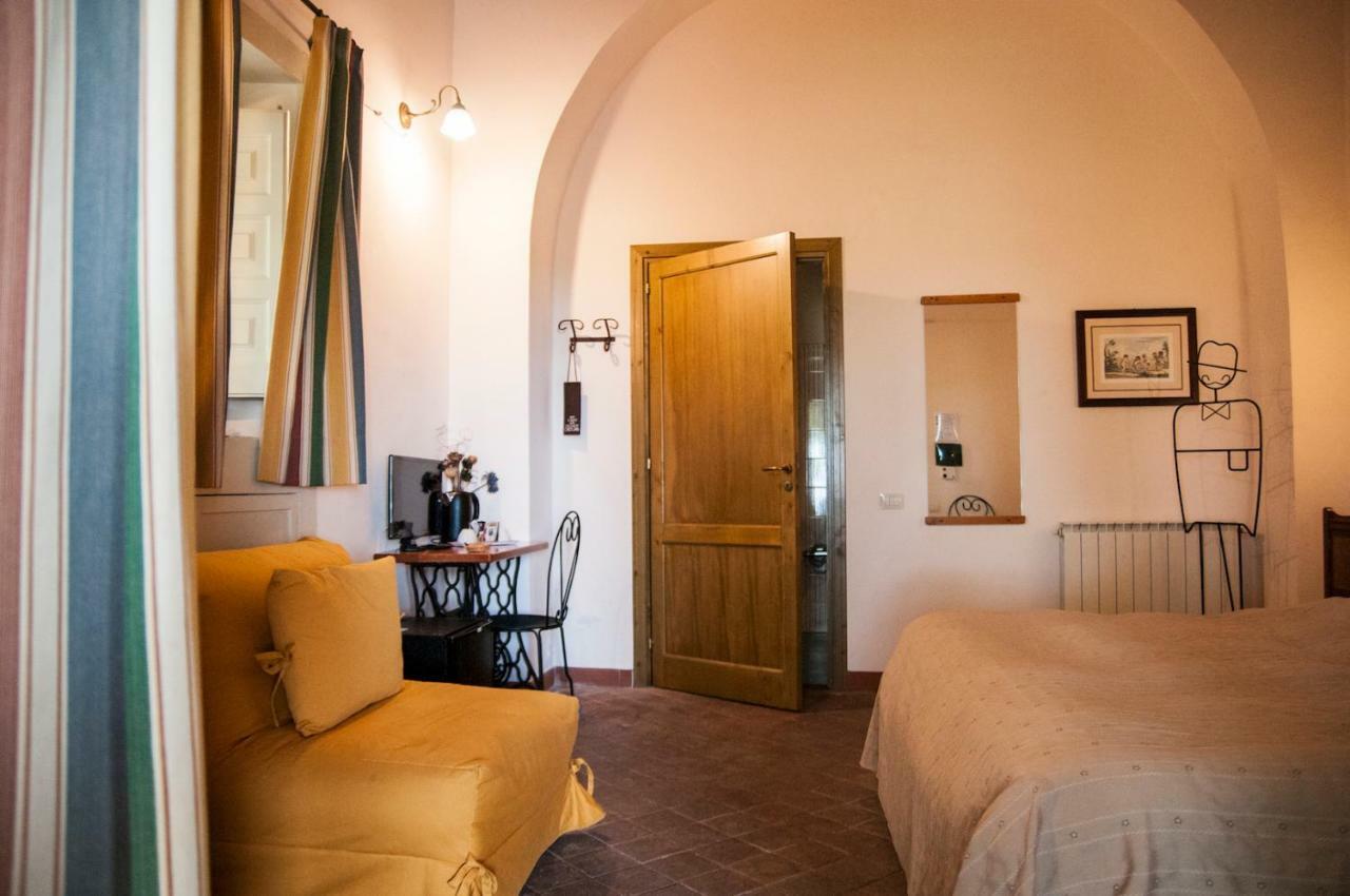 Antico Borgo Etneo Agriturismo Villa Calatabiano Bagian luar foto